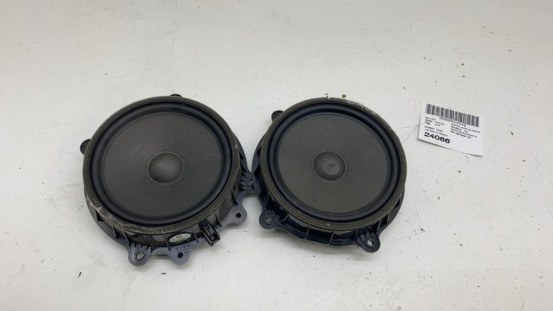 107974400C ⭕ 2017-2023 Model 3 Y Front Left or Right Door Audio Woofer Speaker 1079744-00-C