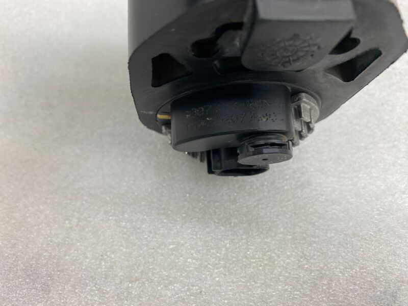 2016-2020 Tesla Model S MS Electric Auxiliary Coolant Water Pump Assembly OEM