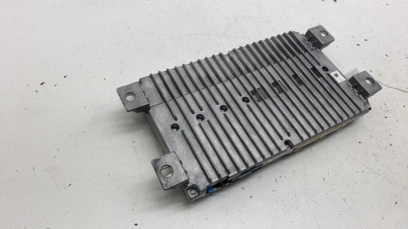 ⭕ 22-24 Rivian R1T R1S Audio Radio Stereo 18 Channel Amp Amplifier PT0