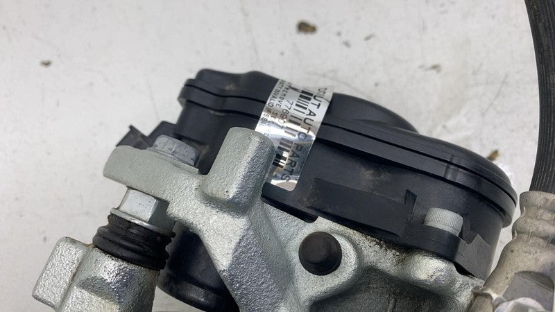 ⭕ 2023-2024 Toyota Prius Rear Driver Side Caliper w/ Brake Hose Line L