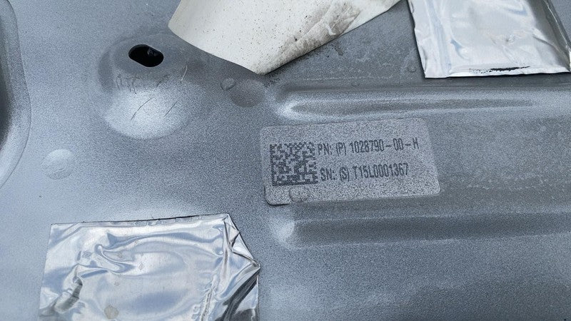 1028790-00-K ⭕ 2016-2024 Tesla Model X Rear Driver Side Falcon Door Panel Left Silver - PMSS
