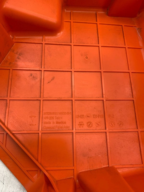 1479255-00-B ⭕ 17-22 Model 3 Charge Port Socket Inlet Close Out Cover Panel CP 1479255-00-B