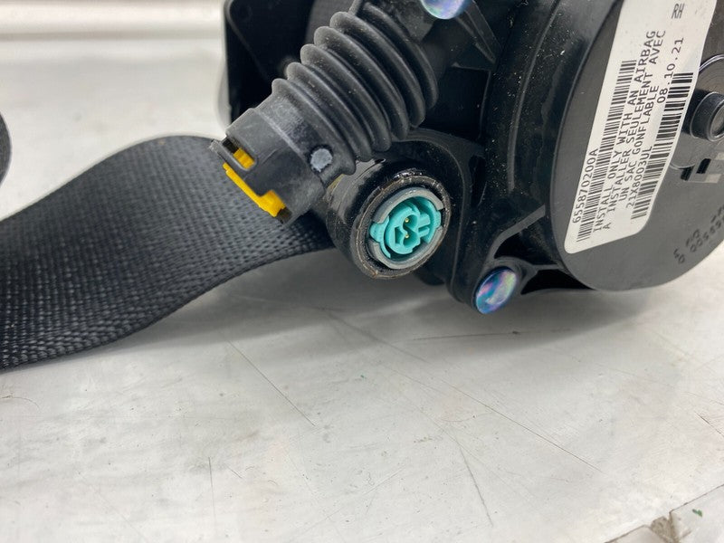 ⭕ 2017-2023 Tesla Model 3 Front 1st Row Seat Belt & Retractor Right 10