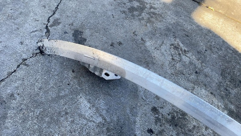 108489400B 2017-2023 Tesla Model 3 Front Bumper Reinforcement Impact Bar Ankle Catcher Assy