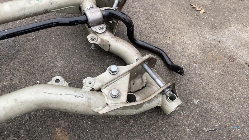 ⭕ 2012-2016 Mercedes Benz E350 E-Class Front Subframe Engine Crossmember OEM RWD
