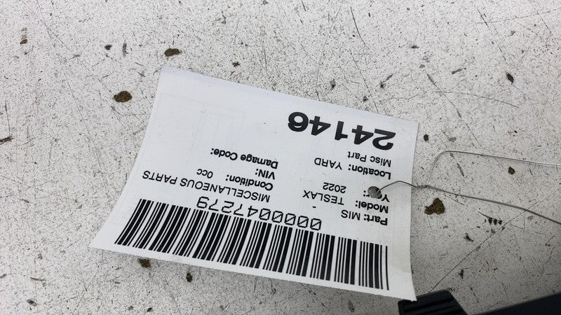 ⭕ 2016-2023 Tesla Model X Rear B-Pillar Trim Cover Racetrack Right 110