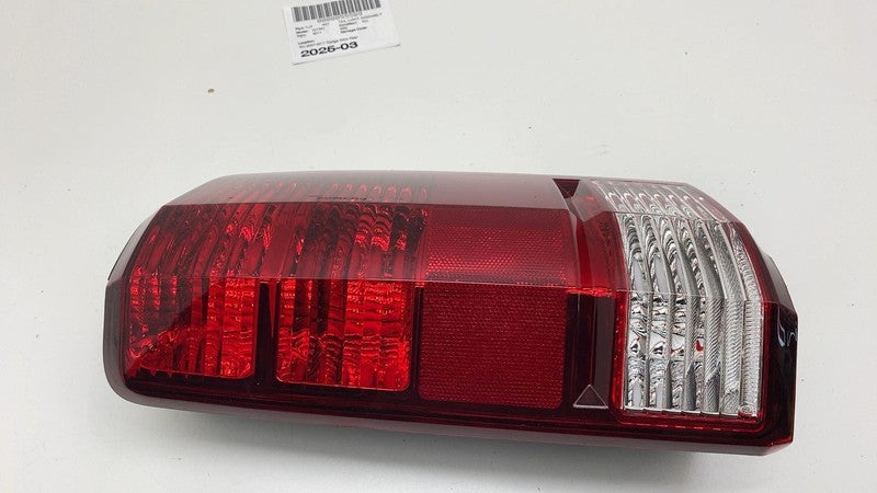CS244 U000R 2007-2011 Dodge Nitro Rear Passenger Side Taillight Tail Lamp Right CS244-U000R