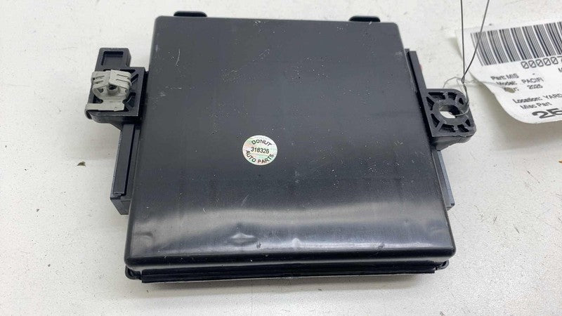 ⭕ 2017-2025 Chrysler Pacifica Transmit Hub Receiver Control Module 685