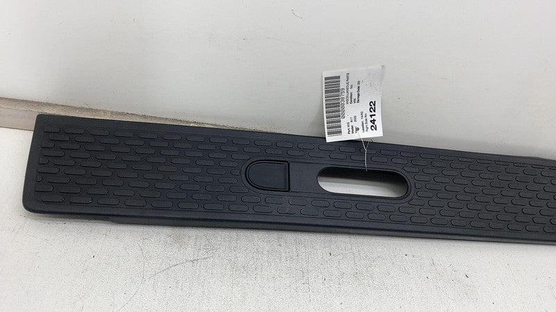 PT00030678 ⭕ 22-24 Rivian R1T Right Trunk Cargo Pick Up Box Upper Molding Panel PT00030678