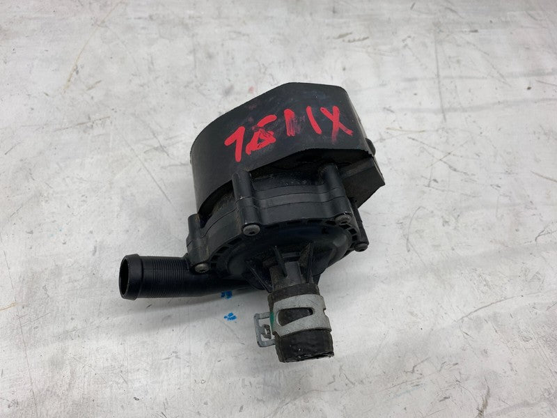 1035348 00 F ⭕ 16-20 Tesla Model S X Cooling System Auxiliary Water Coolant Pump 1035348-00-F