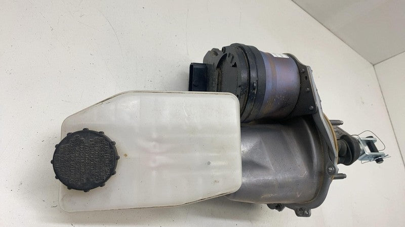 ⭕ 2020-2024 Tesla Model Y iBooster Power Brake Booster Master Cylinder Reservoir
