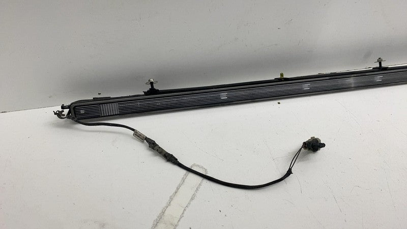 ⭕ 2018-2024 Lincoln Navigator Right Running Board Step Pad Illuminated