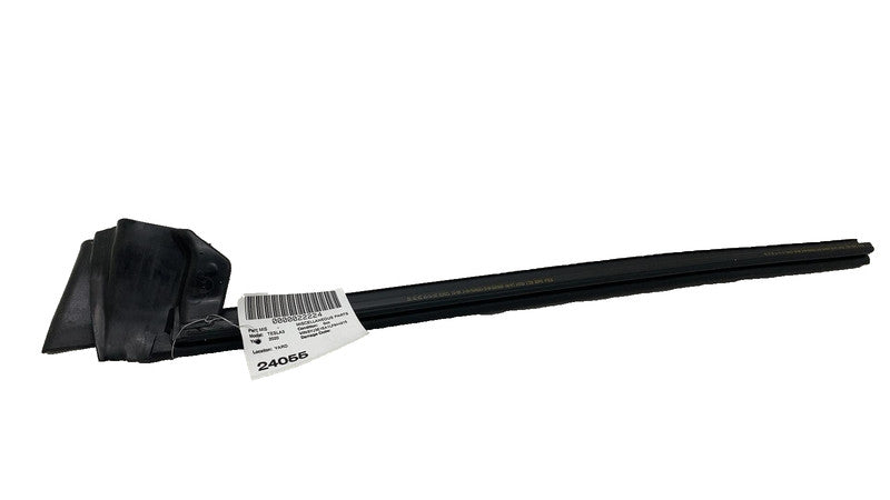 ⭕17-23 Model 3 Front Right Door Inner Belt Weatherstrip Rubber Seal 10