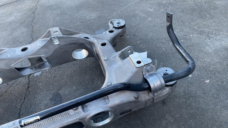 32333923 ⭕ 21-23 Polestar 2 Rear Subframe Cradle Crossmember w/ Stabilizer Bar 32333923