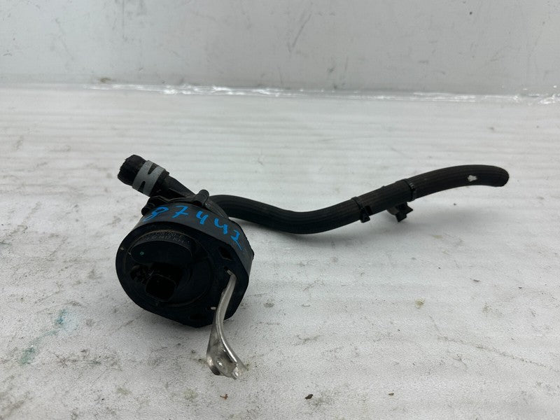 103732800F ⭕ 16-20 Tesla Model X Cooling System Auxiliary Coolant Water Pump 1037328-00-F