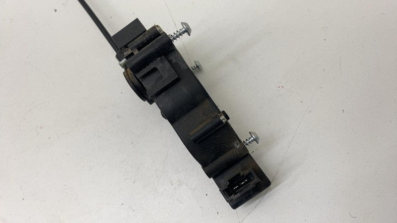 ⭕ 2012-2020 Tesla Model S Rear Liftgate Trunk Lid Cinch Lock Latch Act