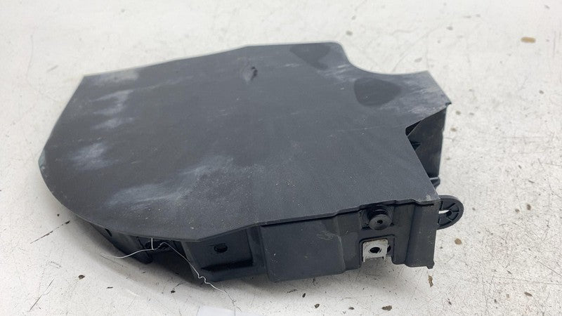 ⭕ 2022 Rivian EDV-700 Van Rear Driver Side Bracket Cladding Left LH PT