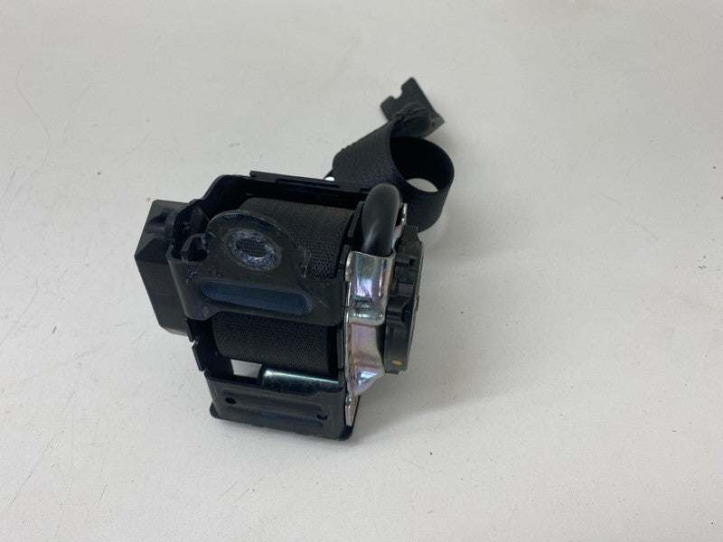 ⭕ 20-24 Model Y MY Rear Left or Right 2nd Row Seat Belt & Retractor 16