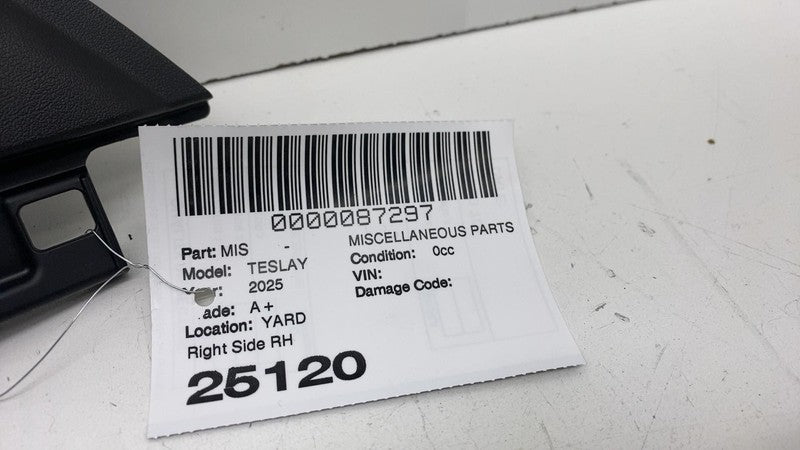 180288000B ⭕ 2020-2024 Model Y Right Side Upper C-Pillar Interior Trim Cover 1802880-00-B