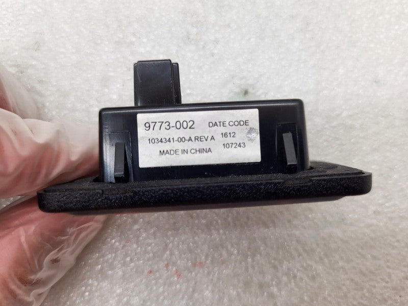 1034341 00 A ⭕ 12-20 Model S X Rear Bumper Left = Right License Plate Lamp Light 1034341-00-A