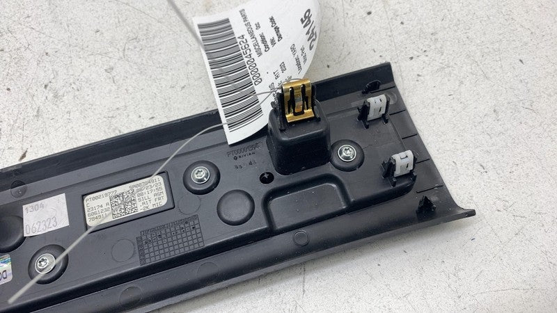 PT00219777 ⭕ 2022-2024 Rivian R1T Front Right Door Sill Scuff Plate Trim Cover PT00219777