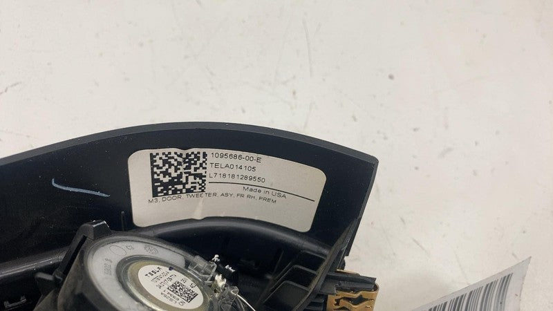 ⭕2017-2023 Tesla Model 3 Front Audio Tweeter & Speaker Cover Right  10