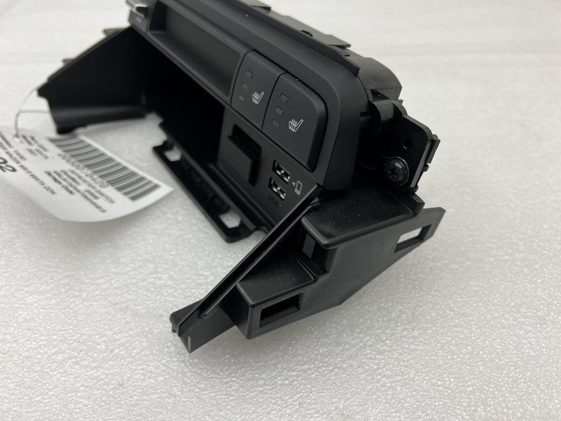 2020-2023 Mazda MX-5 Miata Dash Display w/ USB Aux & Defroster Heat Se