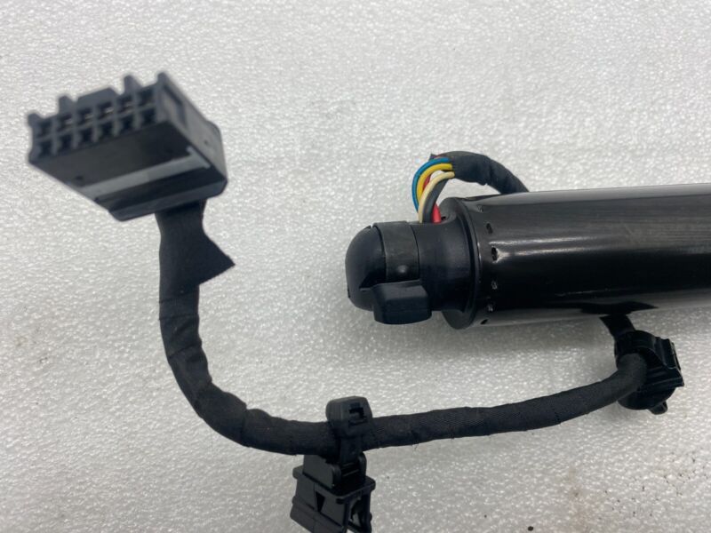 1063441 00 C ⭕16-23 Model X Rear Left/Right Secondary Falcon Door Lift Gas Strut 1063441-00-C