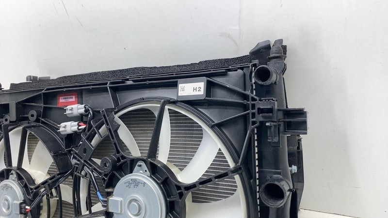 1636324140 ⭕2023 2024 Toyota Prius Front Main Radiator Condenser Cooling Fan Motor & Shroud
