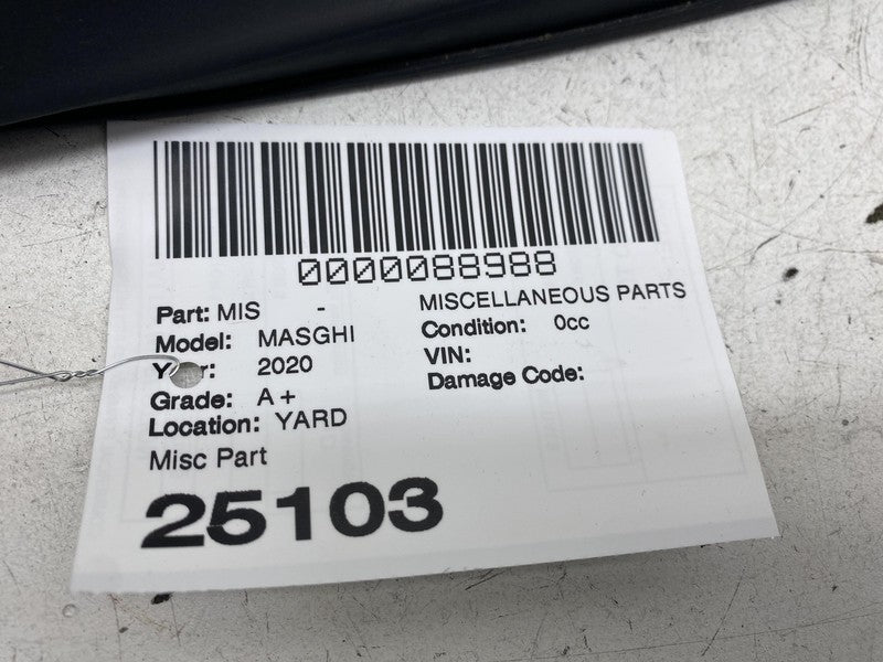 ⭕14-21 Maserati Ghibli Front Passenger Side Door Window Mirror Rubber 