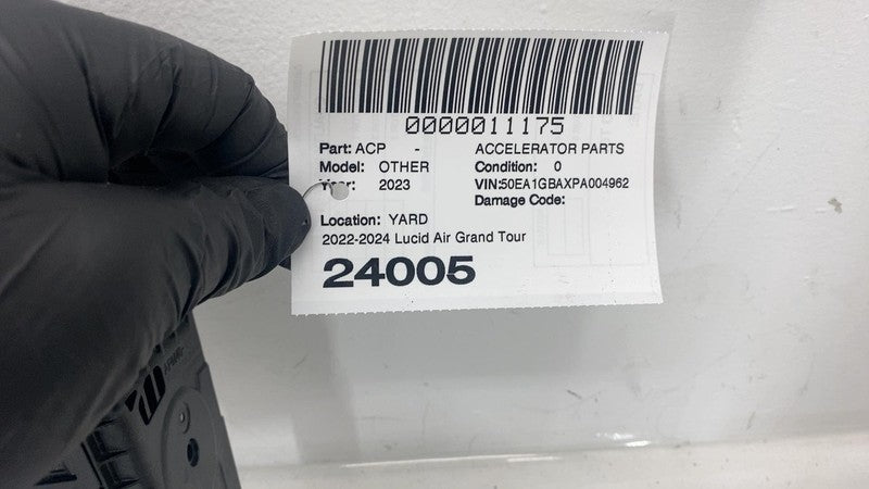 ⭕ 2022-2024 Lucid Air Accelerator Throttle Foot Pedal OEM Assembly P11