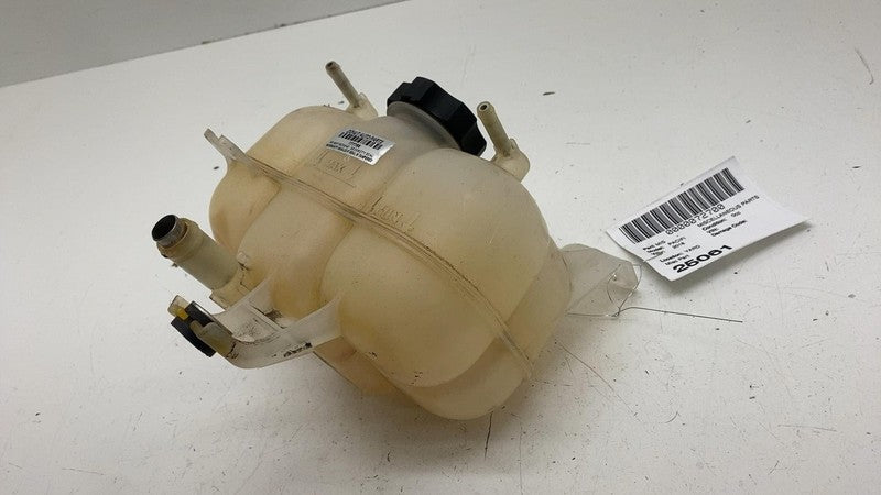 68249136AA ⭕17-25 Chrysler Pacifica Coolant Overflow Expansion Reservoir Tank Bottle w/ Cap