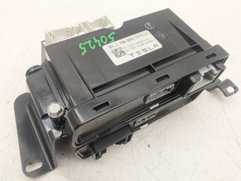 ⭕ 12-20 Model S MS Parking Brake & Trunk Liftgate Module w/ Bracket 10