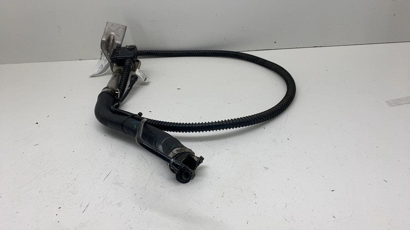 ⭕ 2025 Chevrolet Silverado 1500 Fuel Gas Tank Filler Neck Hose Tube OE