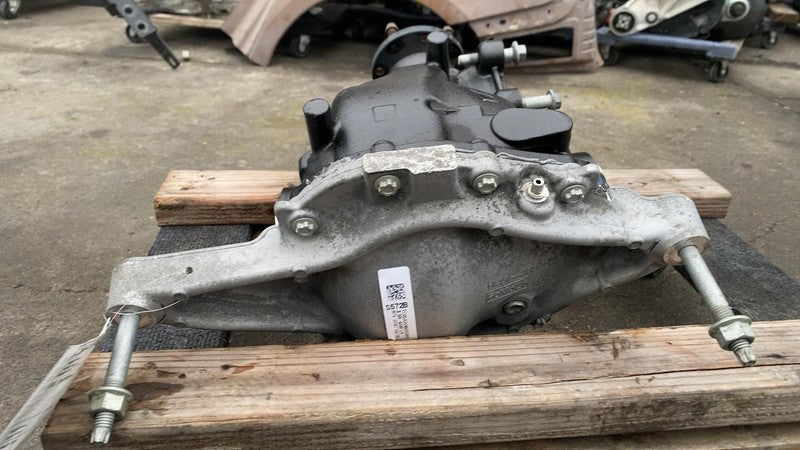 ⭕ 18-21 Lincoln Navigator Rear Axle Differential Carrier Assembly (3.7
