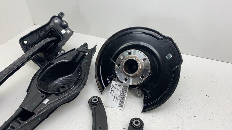 32246873 ⭕ 2021-2023 Polestar 2 Rear Right Knuckle w/ Rear Upper & Lower Control Arm FWD