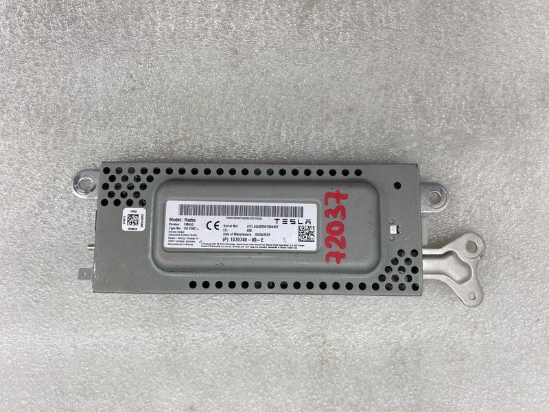 107974900E ⭕ 2017-2023 Model 3 Harman Becker FM/HD Audio Radio Receiver Module 1079749-00-E