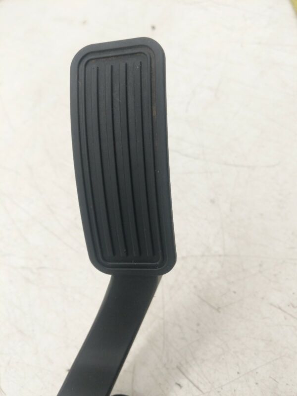 BE5C 9F836 AA ⭕2012-2020 Tesla Model S X Accelerator Throttle Pedal Assembly BE5C 9F836-AA OEM