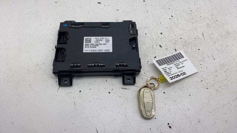 ⭕ 12-20 Tesla Model S Body Control Module 315MHZ + Smart Key Remote 1010906-00-G