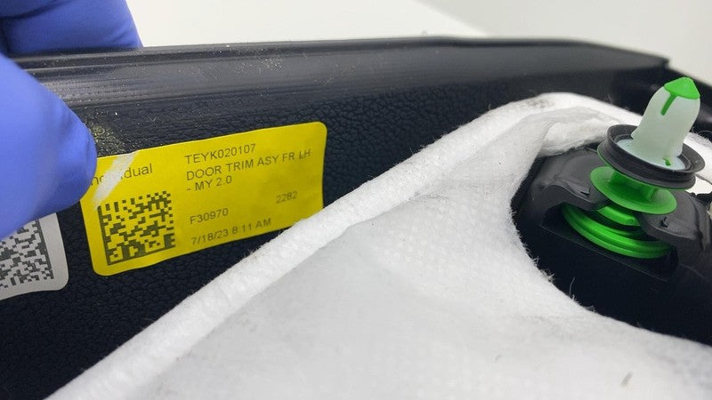 1997294-00-C ⭕23 24 Model Y MY Front Driver Side Door Panel Trim Card Cover Left 1997294-00-C