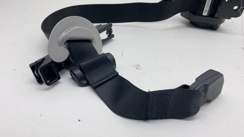 108127901H ⭕ 2017-2023 Tesla Model 3 Front Right 1st Row Seat Belt & Retractor 1081279-01-H