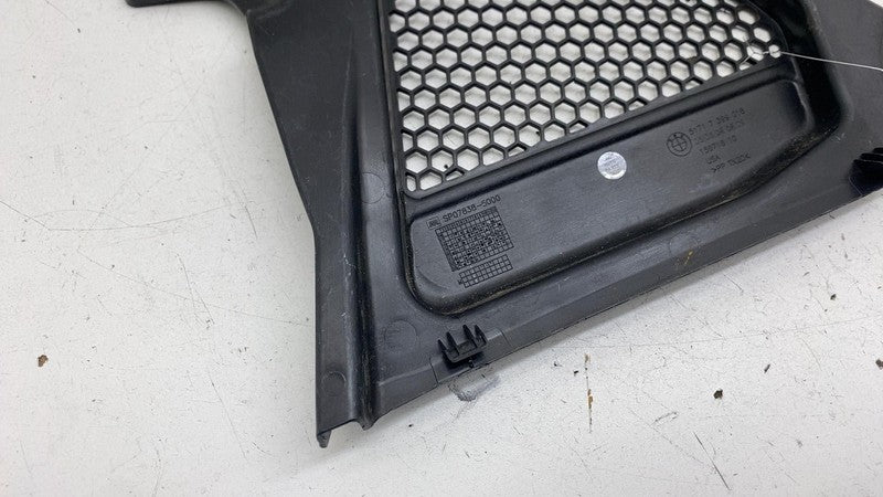 ⭕ 2018-2024 BMW X3 X4 Front Windshield Cowl Vent Panel Cover Right 517