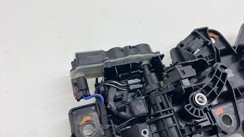 PT00002455-J ⭕22-24 R1T R1S Right Front / Left Exterior Door Handle Green EXP006 PT00002455-J