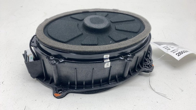 C100001455-F ⭕ 22-24 Rivian R1T R1S Rear Left or Right Door Audio Sound Speaker C100001455-F