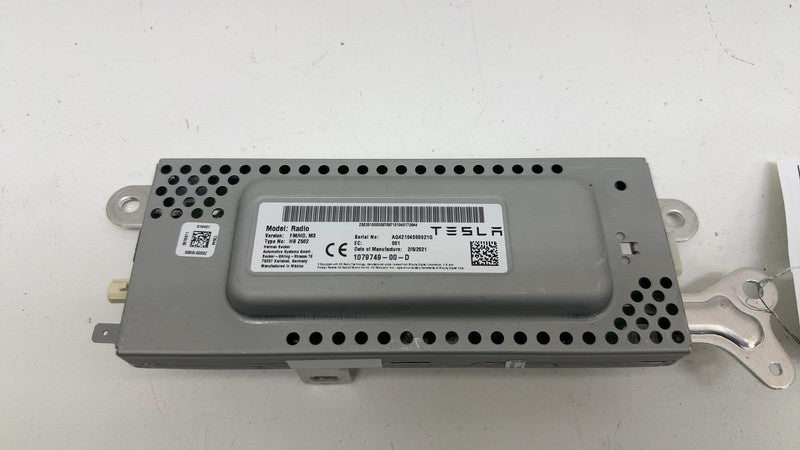 107974900D ⭕ 2017-2023 Tesla Model 3 Harman Becker Radio FM/HD Receiver Module 1079749-00-D