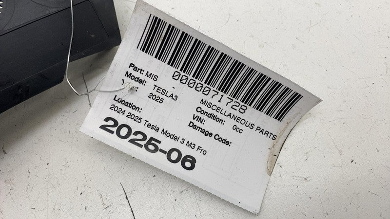 ⭕ 2024 2025 Tesla Model 3 M3 Front Left Bumper Fastener Trim Fascia 20