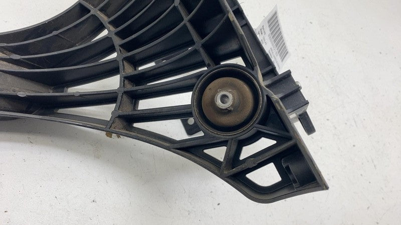 ⭕ 17-24 Model 3 Air Conditioning AC Compressor Pump Mount Bracket 1673