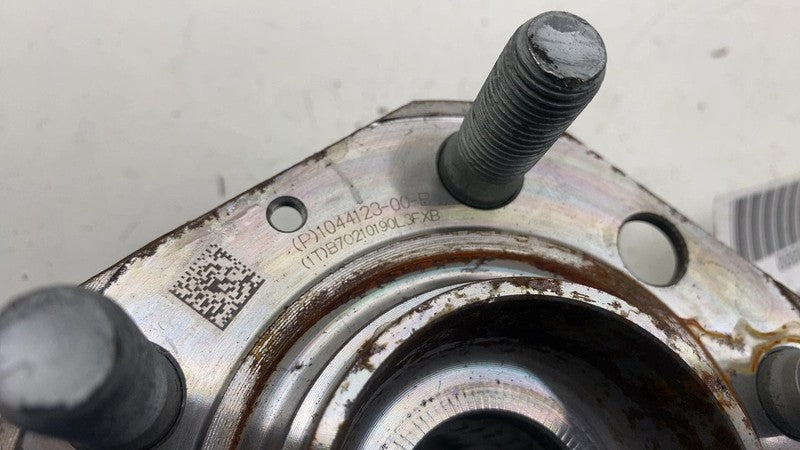 104412300B ⭕ 2017-2023 Tesla Model 3 Front or Rear Wheel Hub 142mm Flange Assy 1044123-00-B