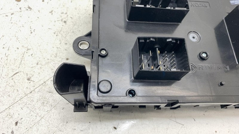 2022 2023 2024 Rivian R1T R1S Passenger Side Fuse Junction Relay Box R