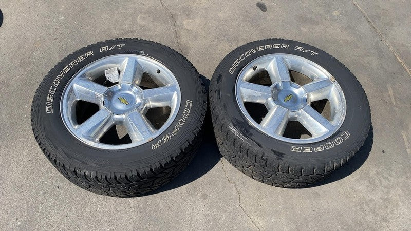 9596954 ⭕ 14-19 Chevrolet Silverado 1500 Pair of 20x9 Wheel Rim 5 Spoke w/ Tire 9596954
